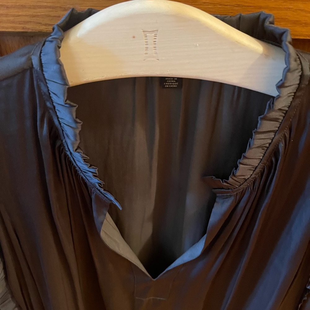 Current Air Ruffle Split Neck Blouse. L. Slate Bl… - image 7